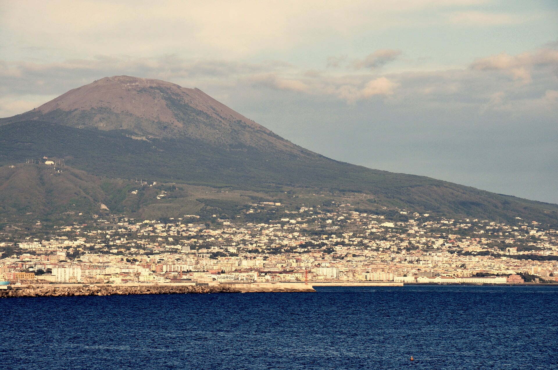 Vesuvius close view