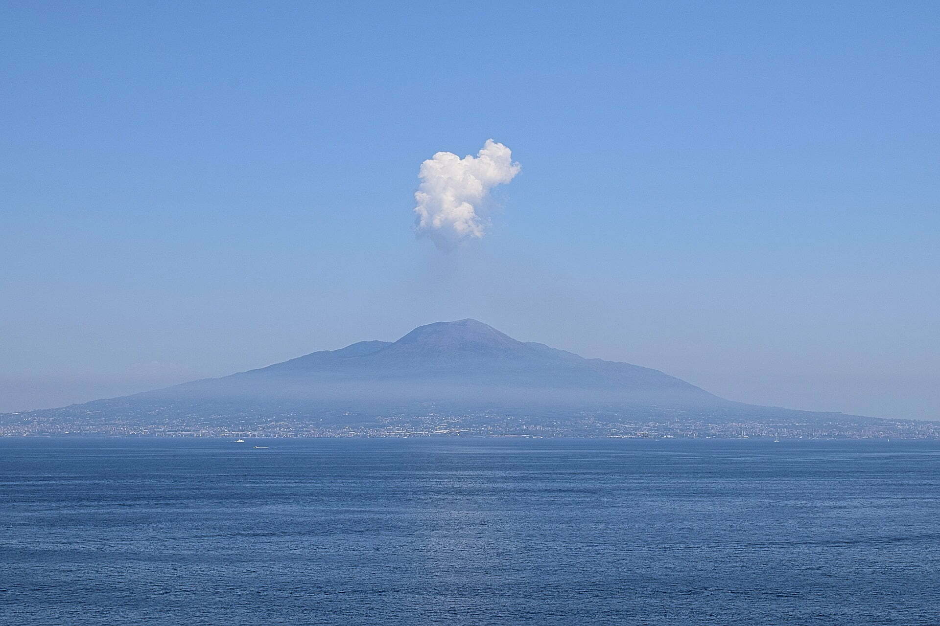 Vesuvius sea view