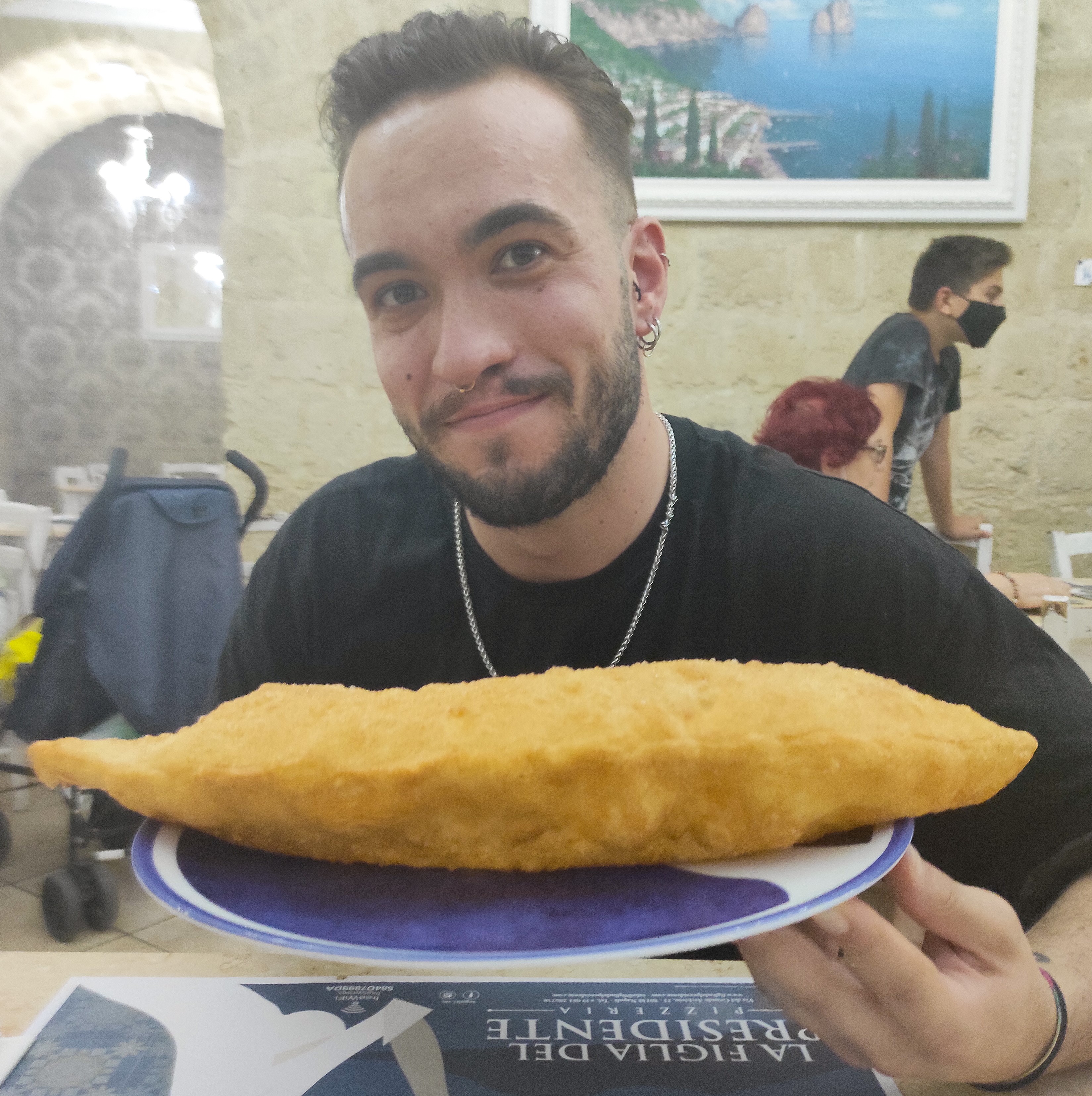 Best fried pizza in Naples