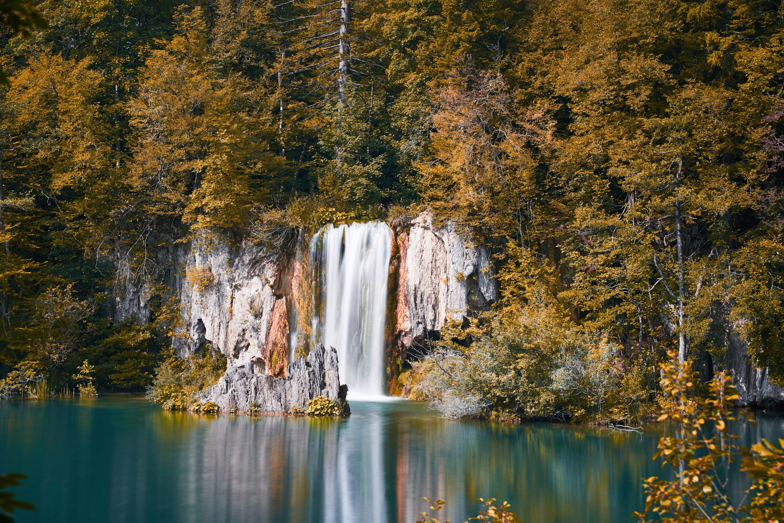 Plitvice Lakes, 15 autumn destinations for 2024