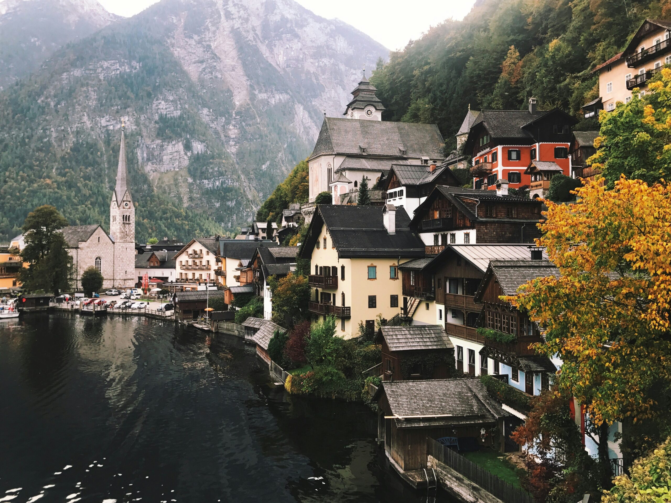 Hallstatt, autumn gateaway destinations in Europe